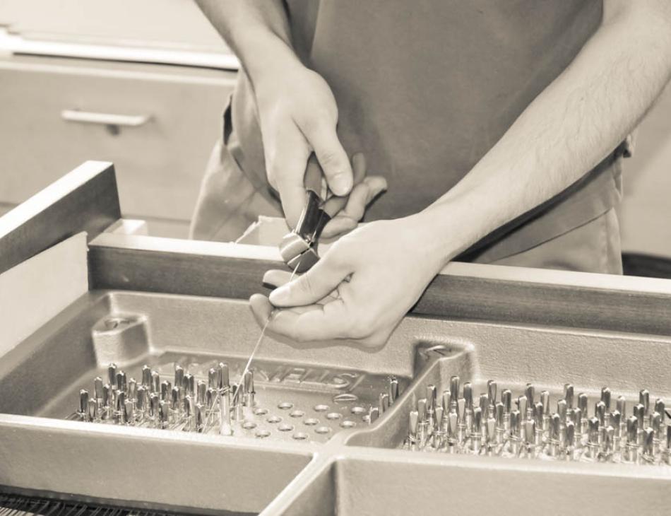 Steinway and Sons Pianos Adjusting Strings Steinway and Sons Pianos Adjusting Strings